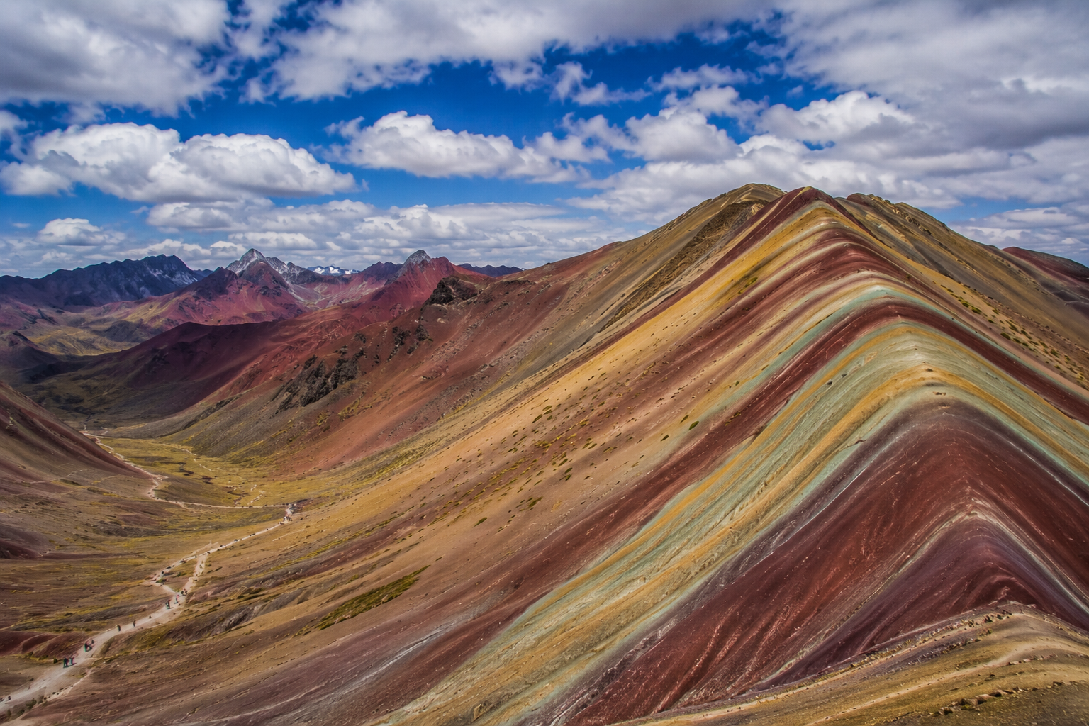 MONTAÑA DE 7 COLORES 2 DIAS 
