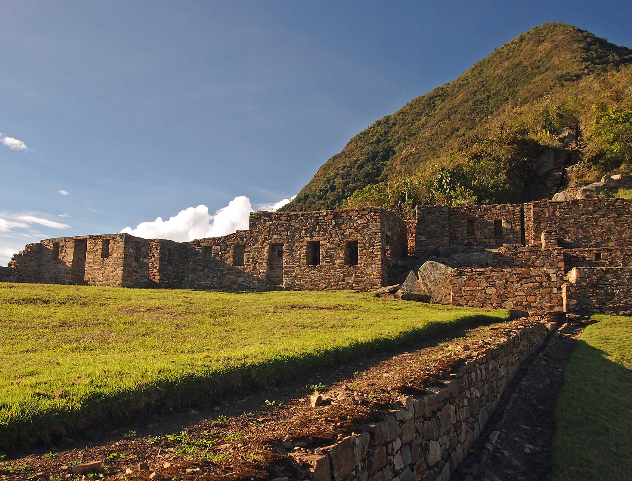 CAMINATA A CHOQUEQUIRAO 4 DIAS 